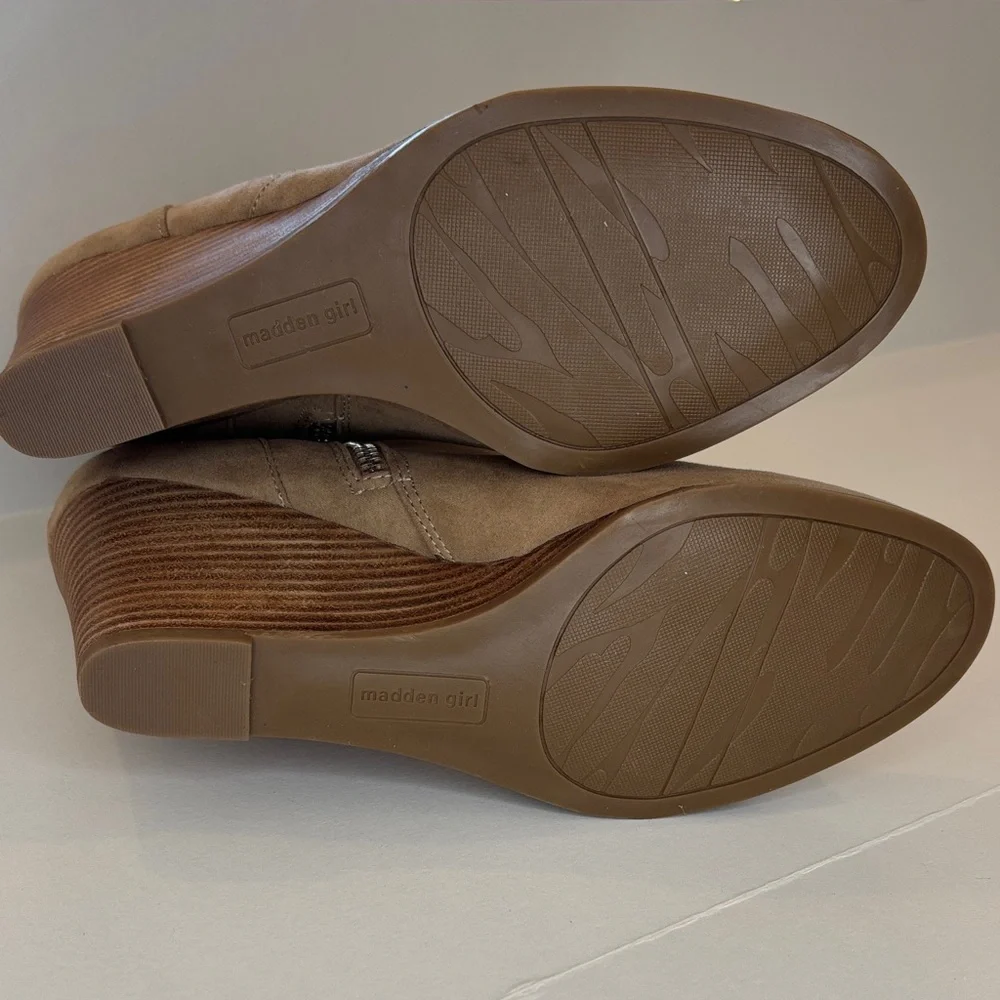 Madden Girl Tan Wedge Ankle Boots
